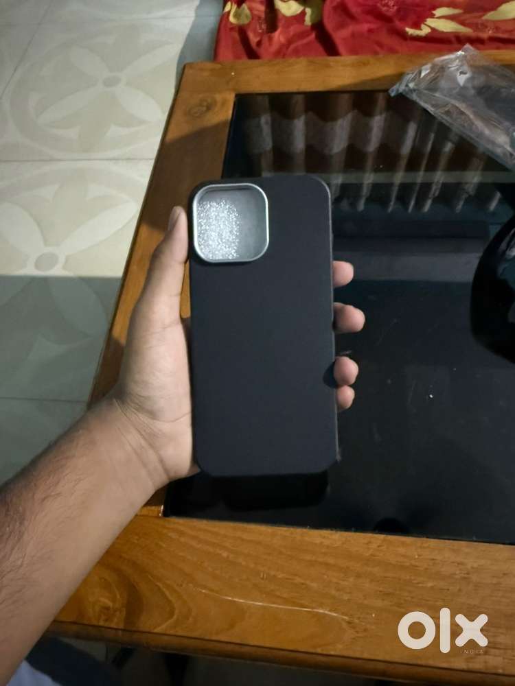 Brand new iphone 16 pro max lether cover