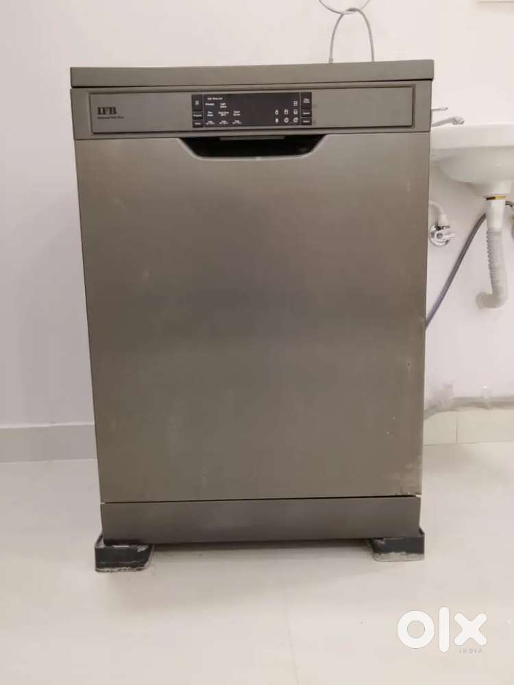 2 yrs old Ifb Neptune VX2 Plus Dishwasher