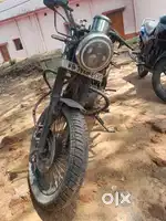 Mint condition bajaj boxer BM 150 all paper ok 2014