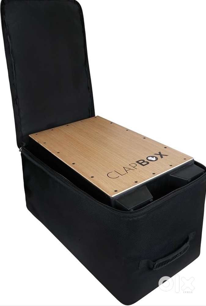 Brand new Clap Box with premium Bag