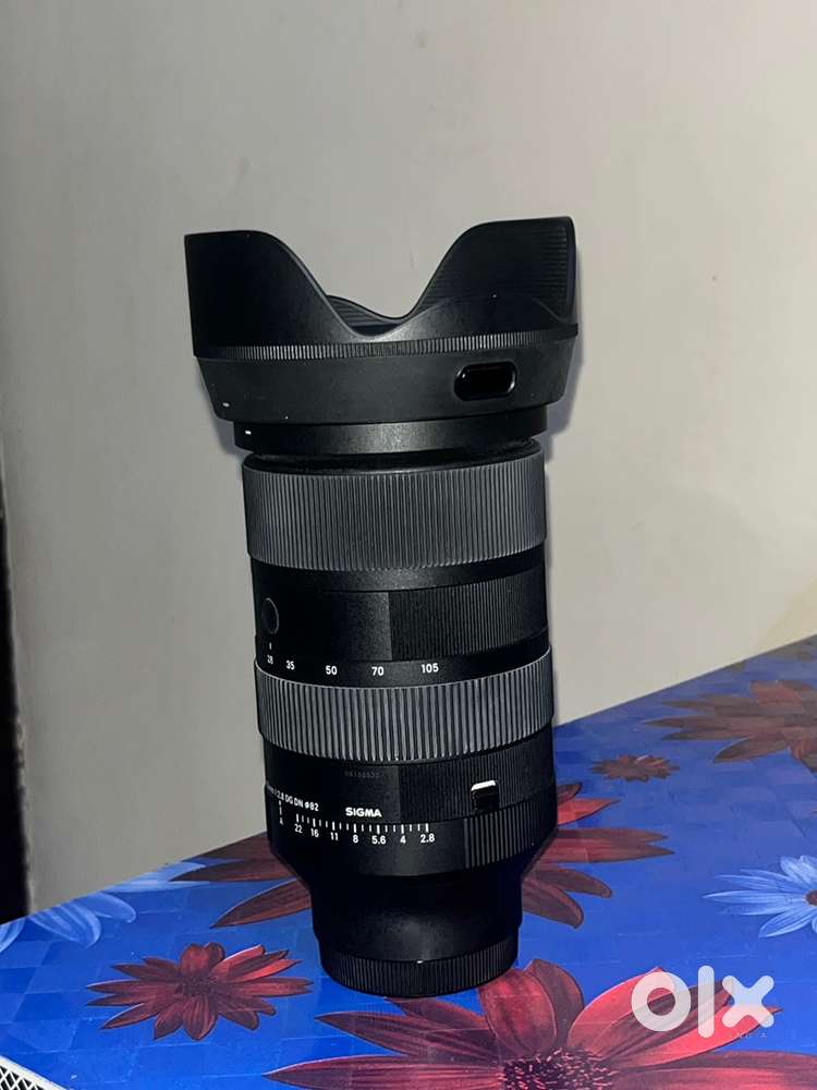 Sigma 28-105 f2.8 DGDN lens for Sony