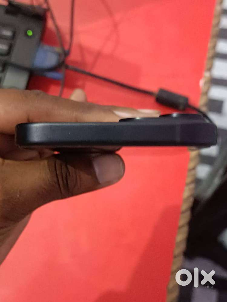 iPhone15 black 128 gb