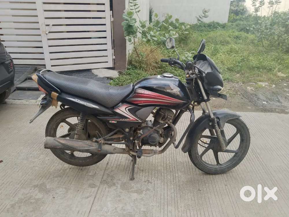 Honda Dream Yuga 2013