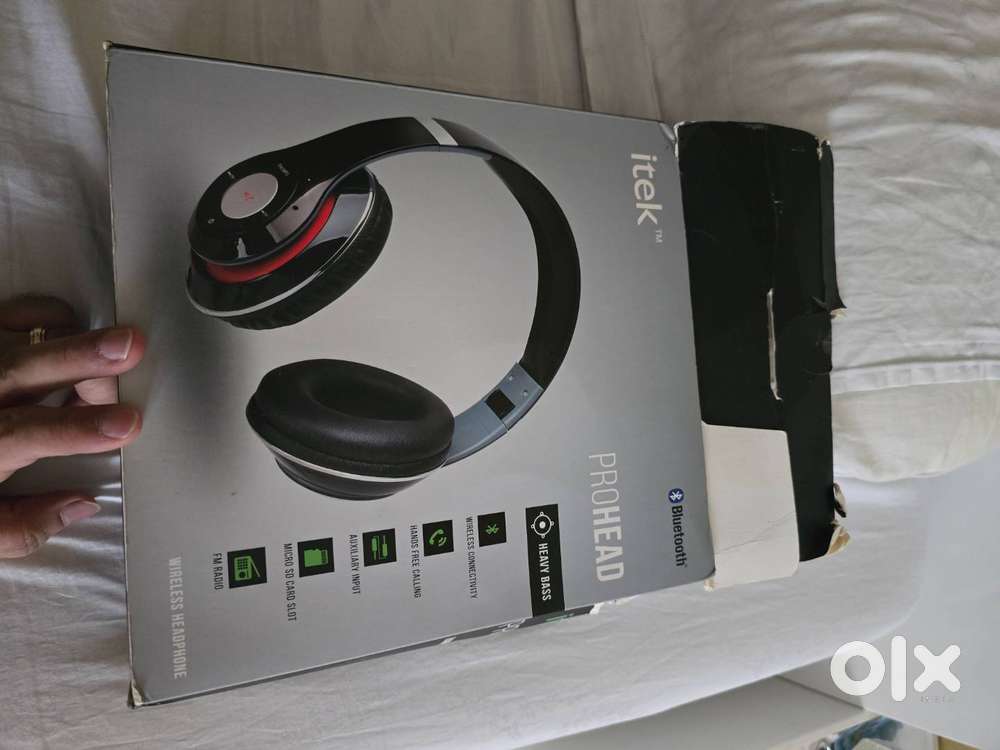 I-tek headphones