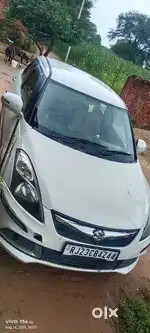 Maruti Suzuki Swift Dzire 2015
