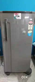 LG Fridge 190L