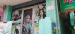 Palika bazar kidzee school ke bagal me shop khali hai