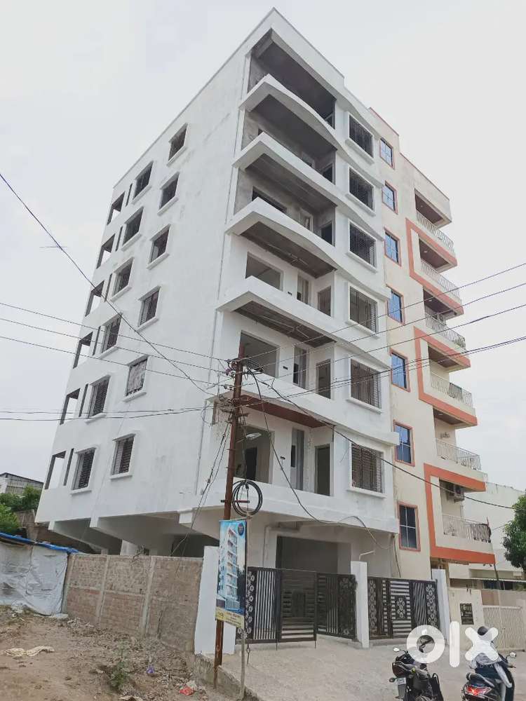 3 BHK Luxurious Flat For Sale at DIGHORI