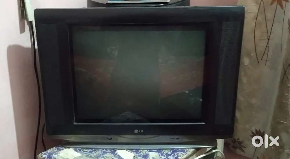 LG TV ( fully working)