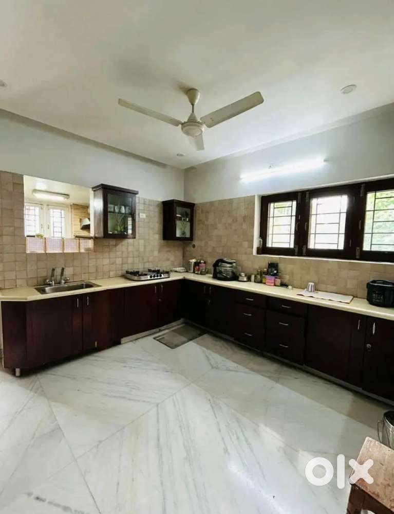 2 BHK Flat for Lease in Hennur Road