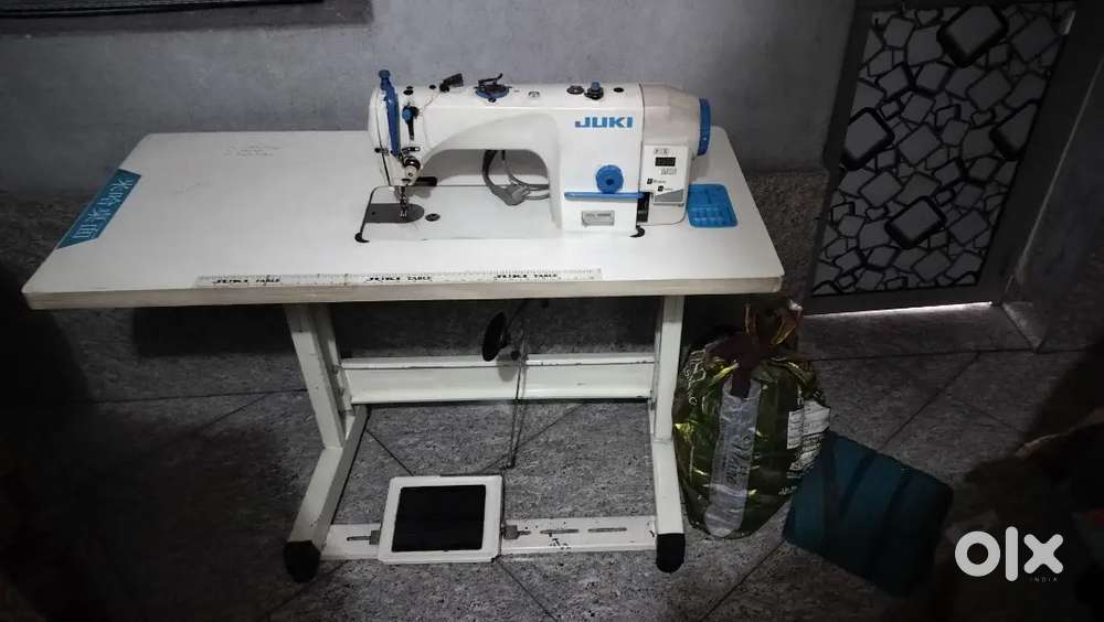 Juki DDL-8900D Sewing Machine
