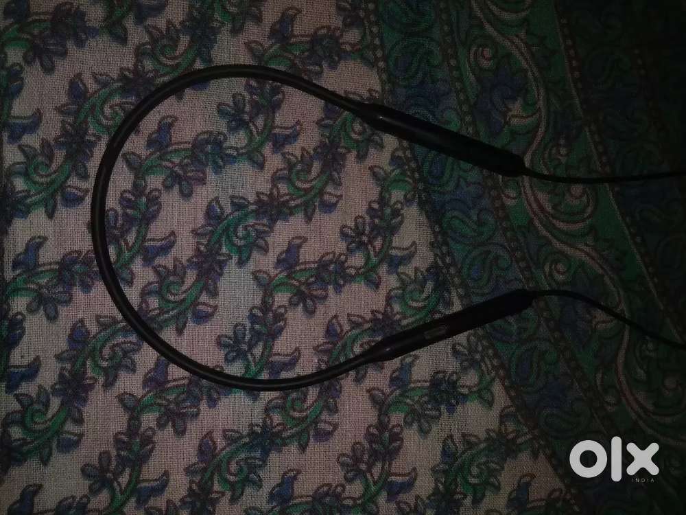One plus original neckband