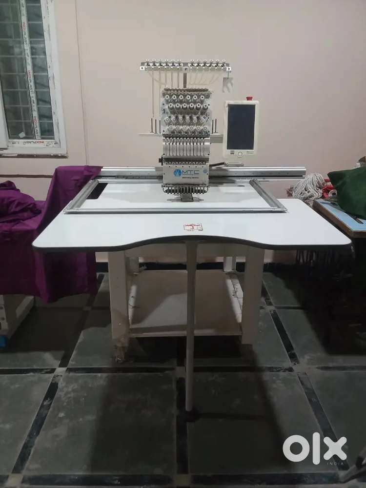 Computer embroidery mechine