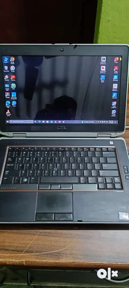 Dell latitude e6420 Laptop. intel i5, 8 gb ram, 256SSD