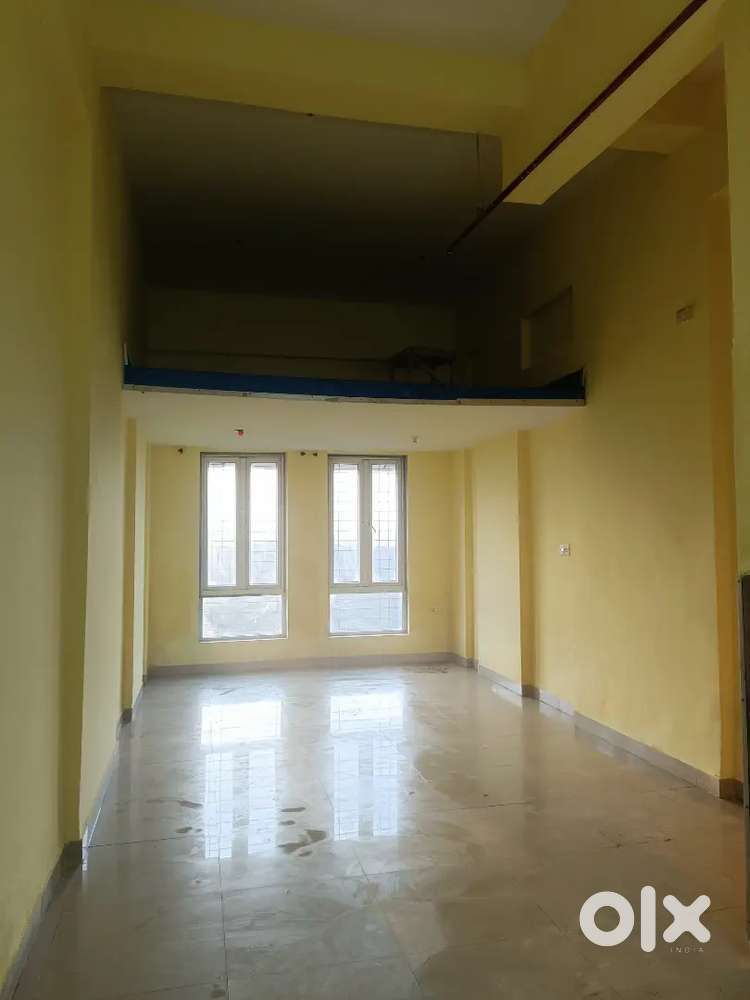 Available Empty mpty Office Space For Rent