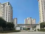 Looking for flat mate for my 3 bhk flat if any one interested msg me