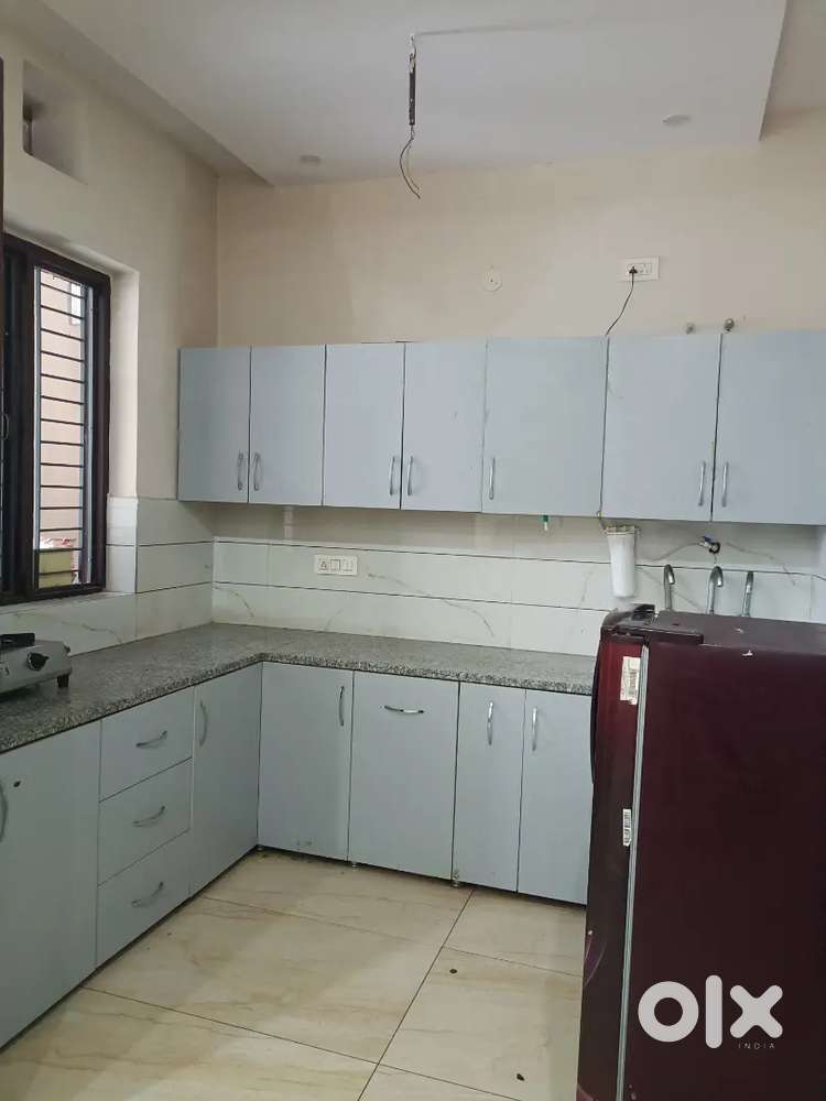 BEAUTIFUL 2BHK FULLY FURNISHED SET AVAILABLE