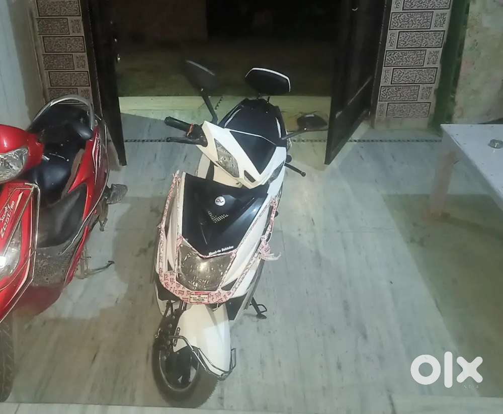 Ev sctooy for sell negotiable