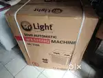 BRAND NEW MR. LIGHT 7.5 KG SEMI AUTOMATIC WASHING MACHINE