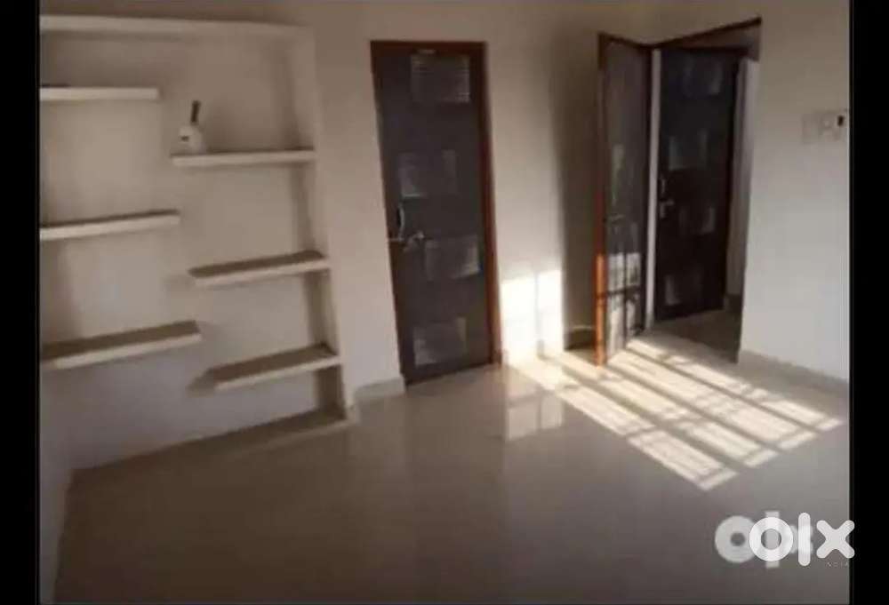 @8500 3 room with AC ST JOHN COLONY MARHAULI