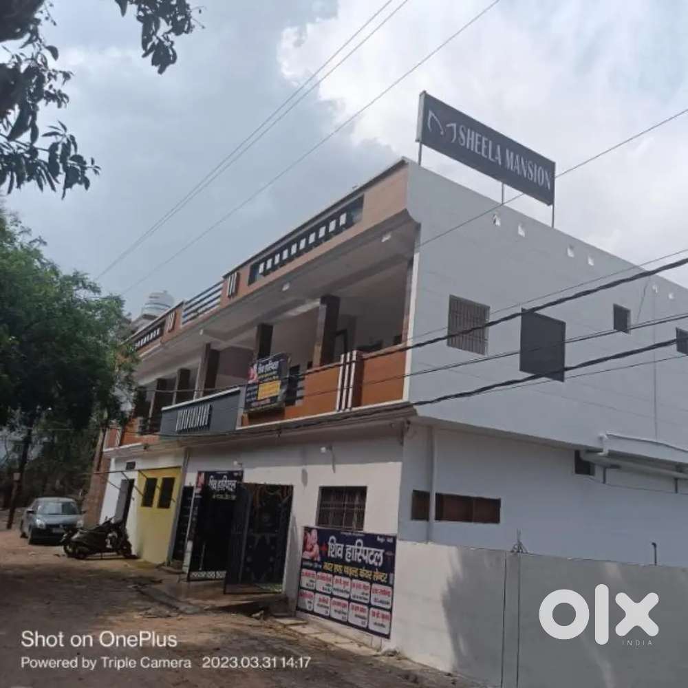 Mini studio flat available for rent with attached washroom