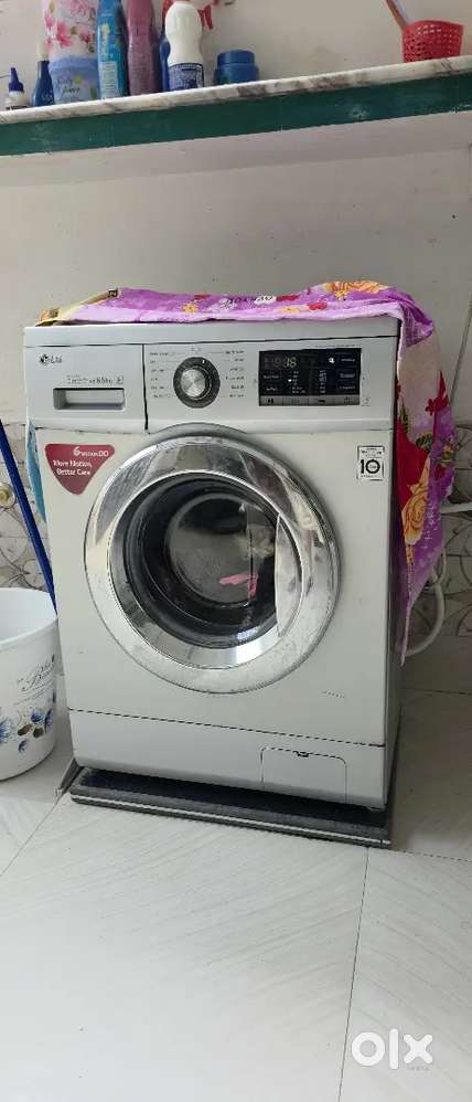 LG Front load fully automatic 6.5 KG, 5 Star, Direct Drive Technology,