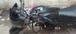 Bike mein Koi kamini hai bilkul badhiya bike Hai remo karvaya hua