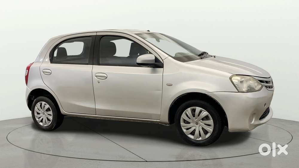 Toyota Etios Liva 2013-2014 G, 2013, Petrol