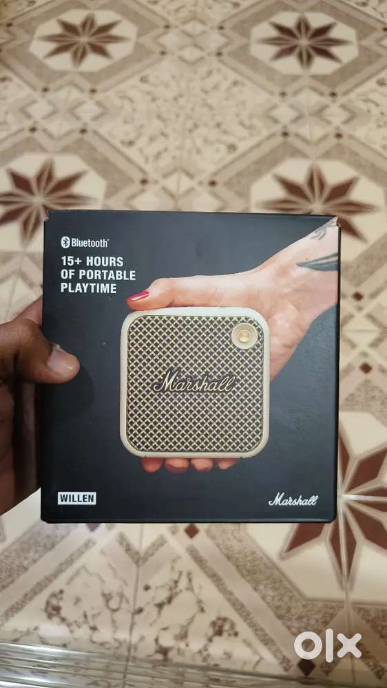 Marshall  speaker