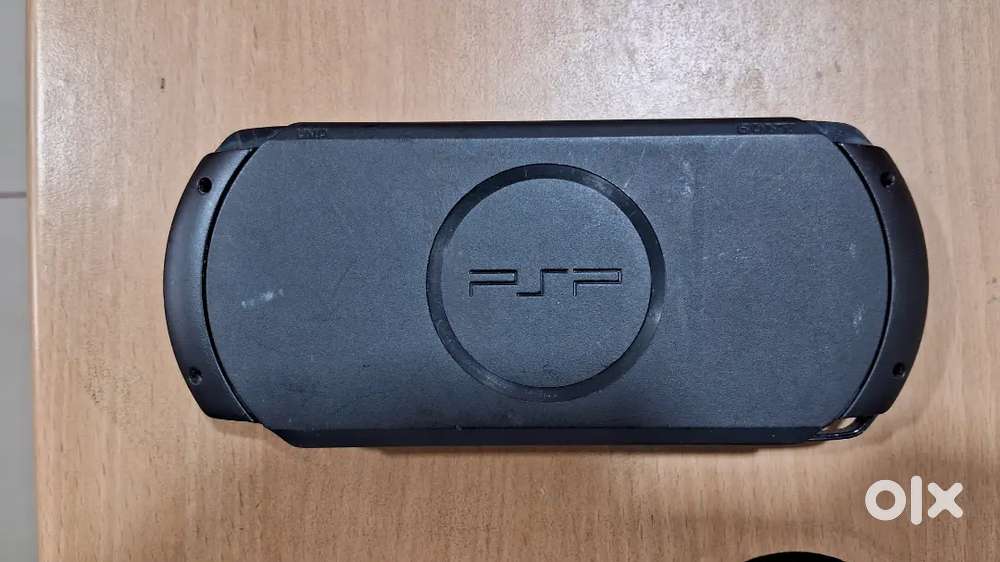 PSP STREET (E1008) GOOD WORKING CONDITION FOR *URGENT SALE*