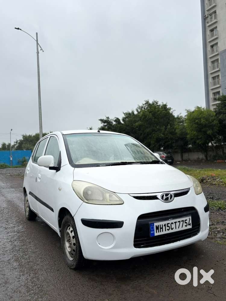 Hyundai i10 2011 Petrol 72000 Km Driven