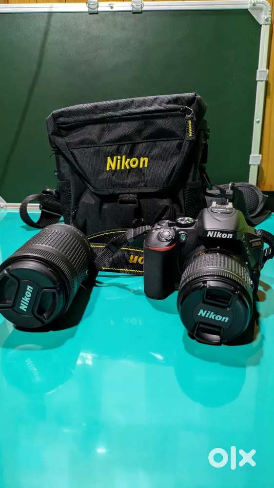 NIKON D5600 with AF-P DX LENS