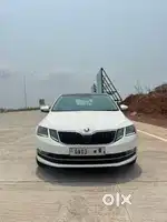 Skoda Octavia 1.8 TSI AT L K, 2019, Petrol