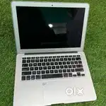 Apple macbook Air core i5 8gb/256gb ssd with warranty