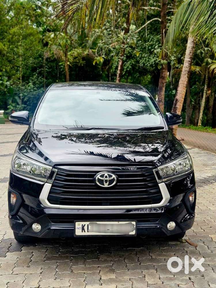 Toyota Innova Crysta [2020-ongoing] 2.4 GX 7 STR, 2022, Diesel