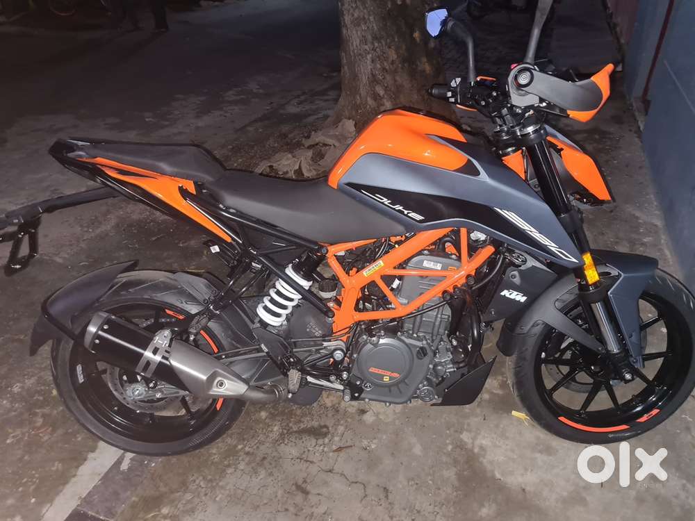 KTM duke 390