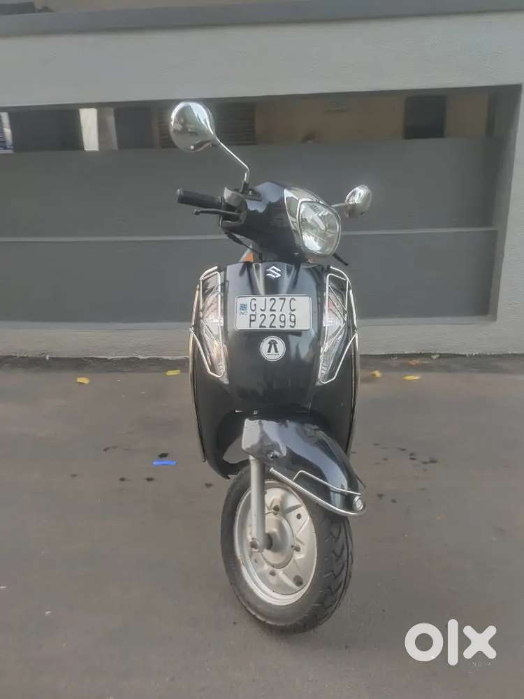 Suzuki access 125 new model display top model