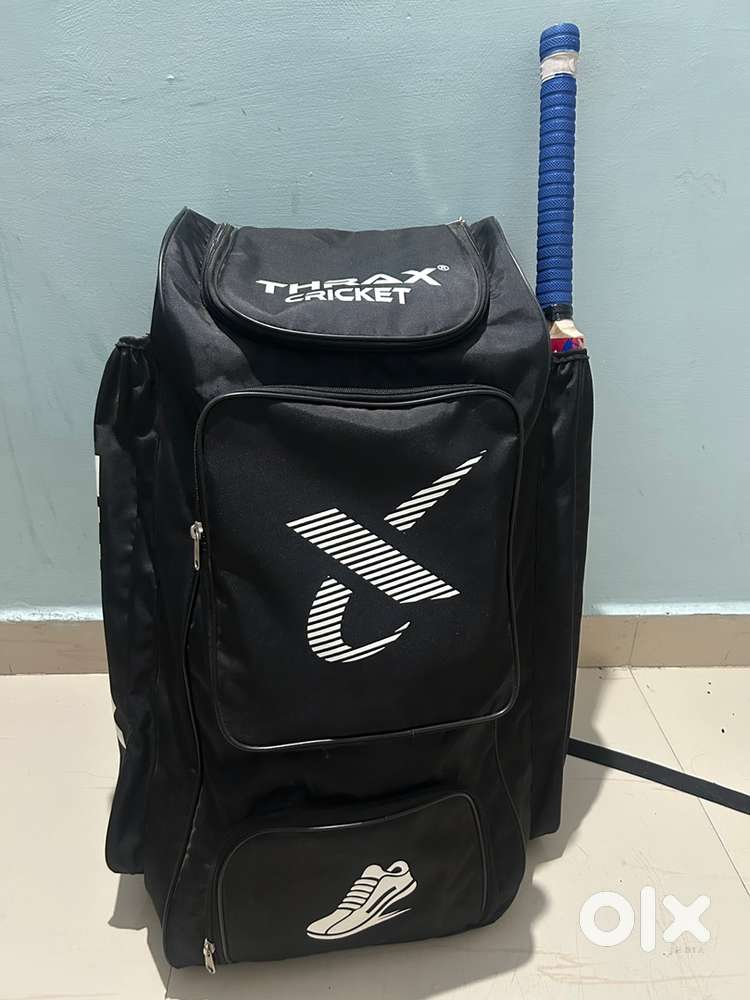 Full cricket kit adult size ( left handed)