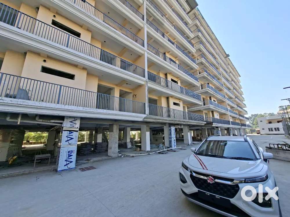 3Bhk flat for sale near Graphic Era Hospital