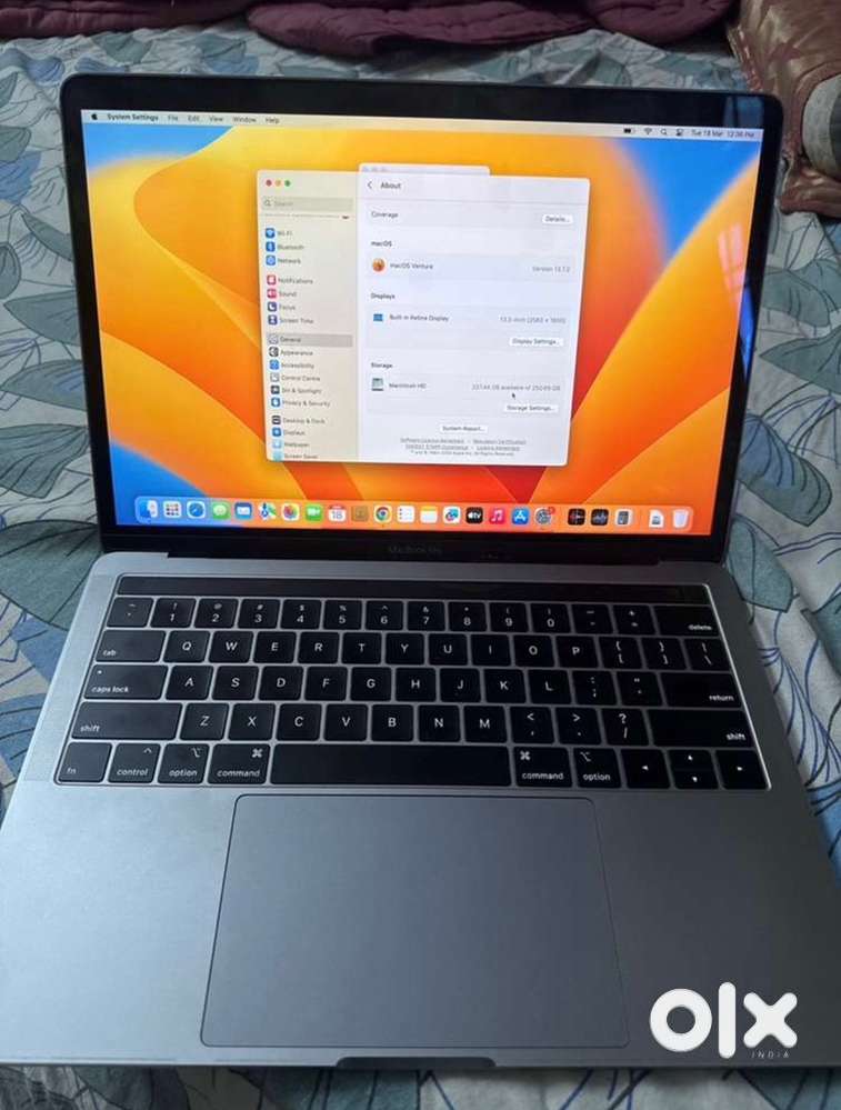 Selling Macbook Pro 2019 retina Version