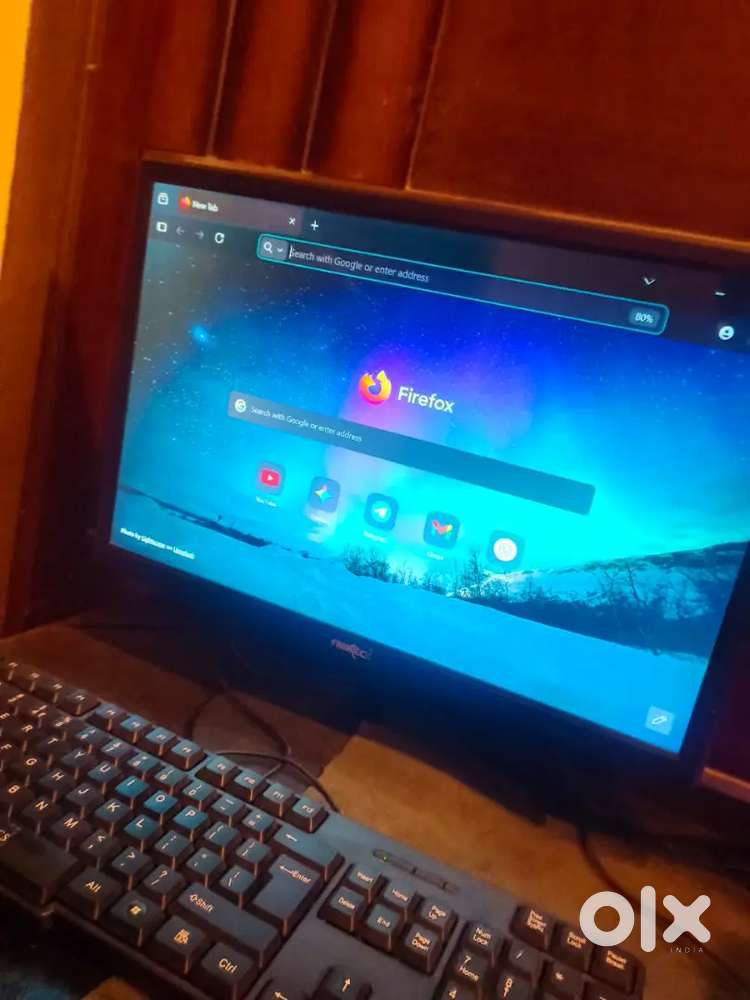 Frontech pc monitor 19 inch 1 year old