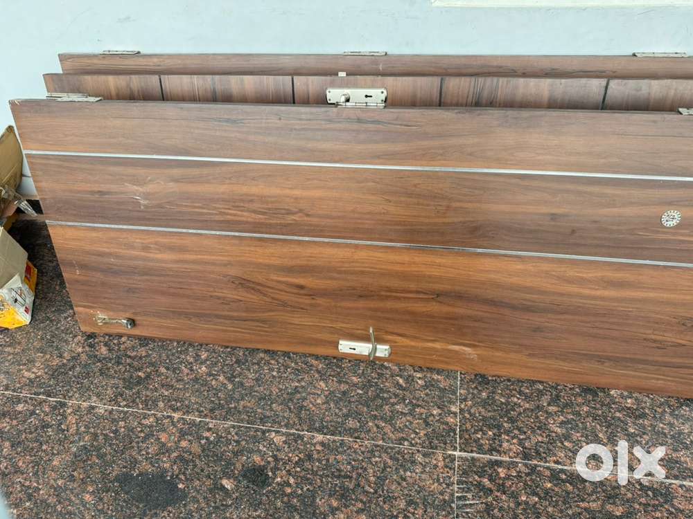 Wooden Doors in extreme condition