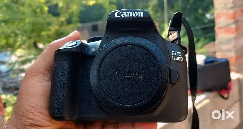 Canon1300d in good condition