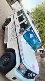 Bolero bech rahe h