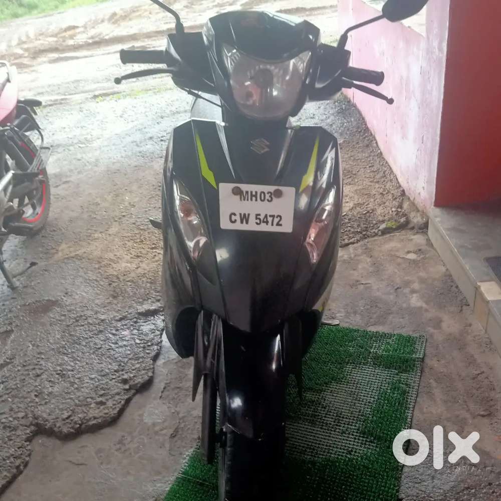 First Honda new battery kuchh bhi fine nahin Hai gadi per