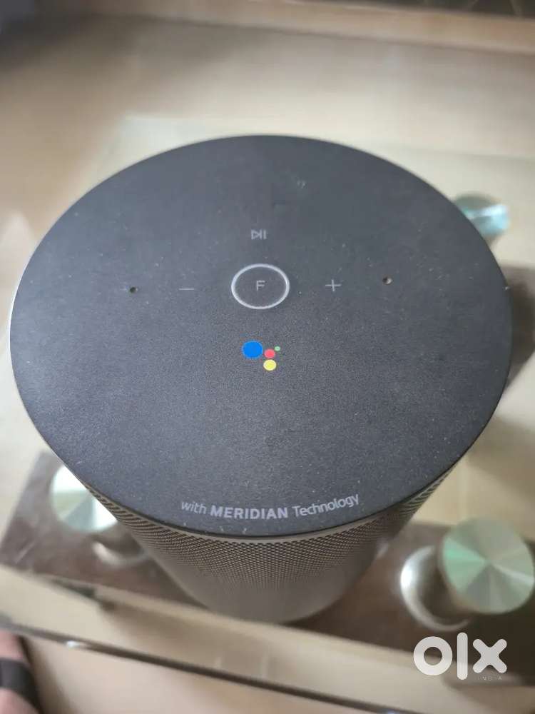 LG Xboom AI ThinQ Wk7 Bluetooth Speaker.