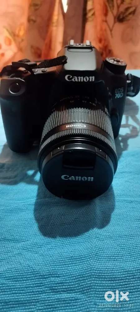 Camera Canon EOS 70D 20.2 MP digital