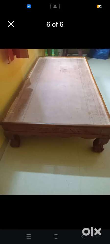 Deewan bed