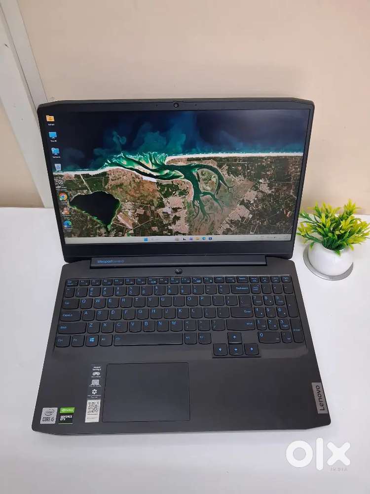 Lenovo IdeaPad Gaming 3 / i5 10th Gen