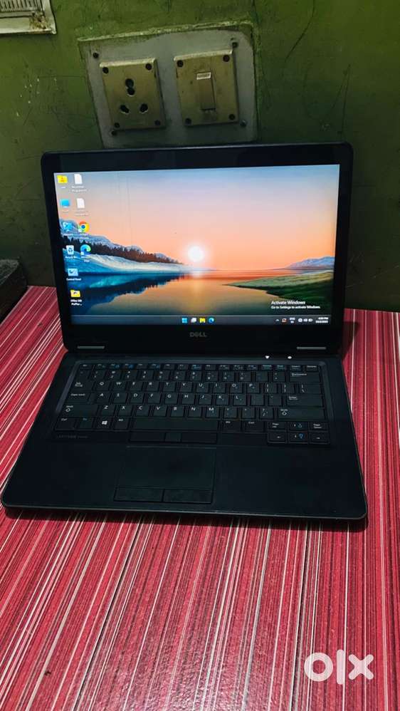 Laptop for sell genuine Buyer contact me